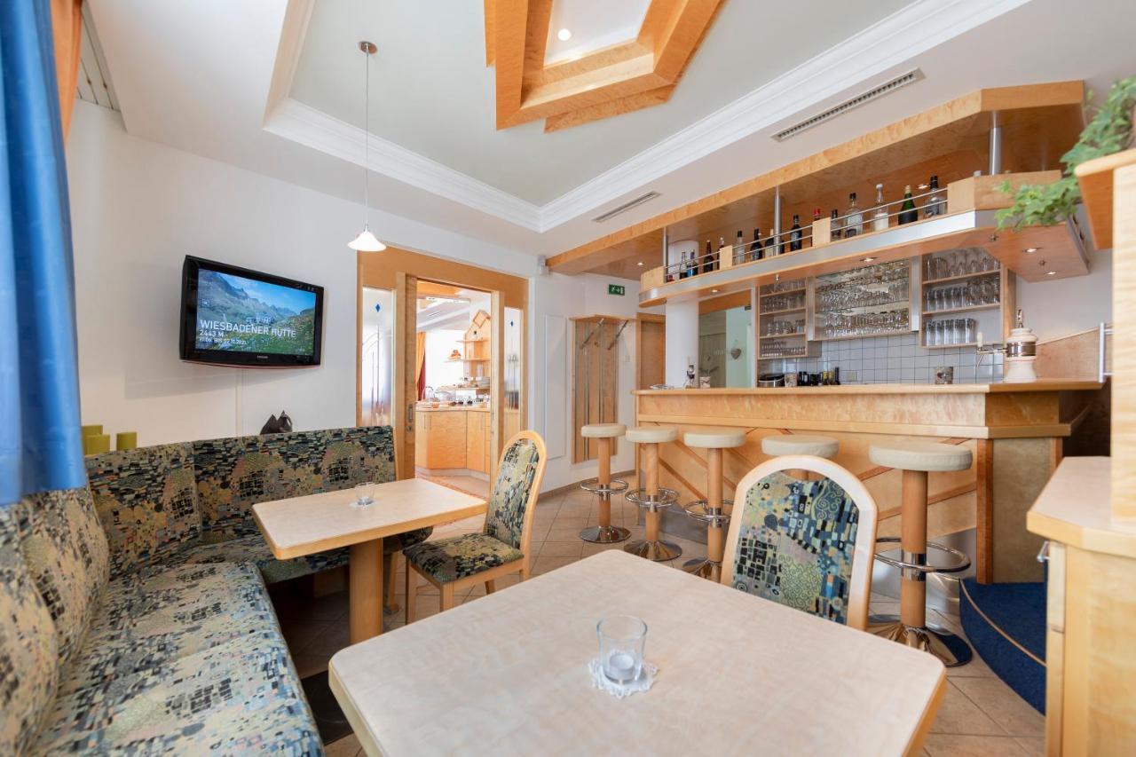 Apart Garni St Martin - Silvretta Card Premium Betrieb กัลเทือร์ ภายนอก รูปภาพ