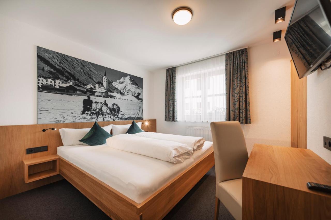 Apart Garni St Martin - Silvretta Card Premium Betrieb กัลเทือร์ ภายนอก รูปภาพ