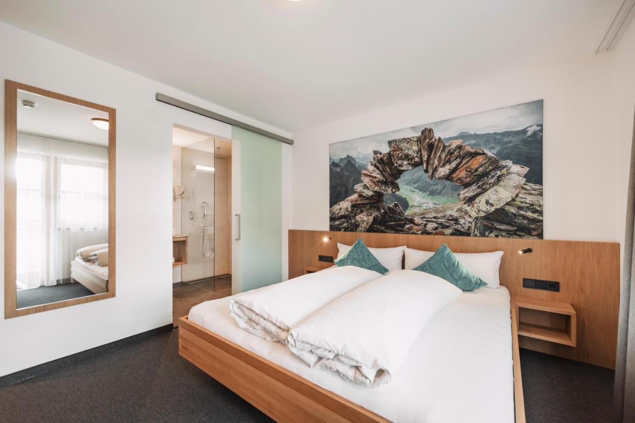 Apart Garni St Martin - Silvretta Card Premium Betrieb กัลเทือร์ ภายนอก รูปภาพ
