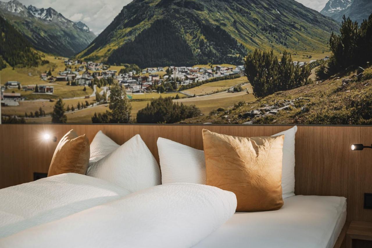 Apart Garni St Martin - Silvretta Card Premium Betrieb กัลเทือร์ ภายนอก รูปภาพ