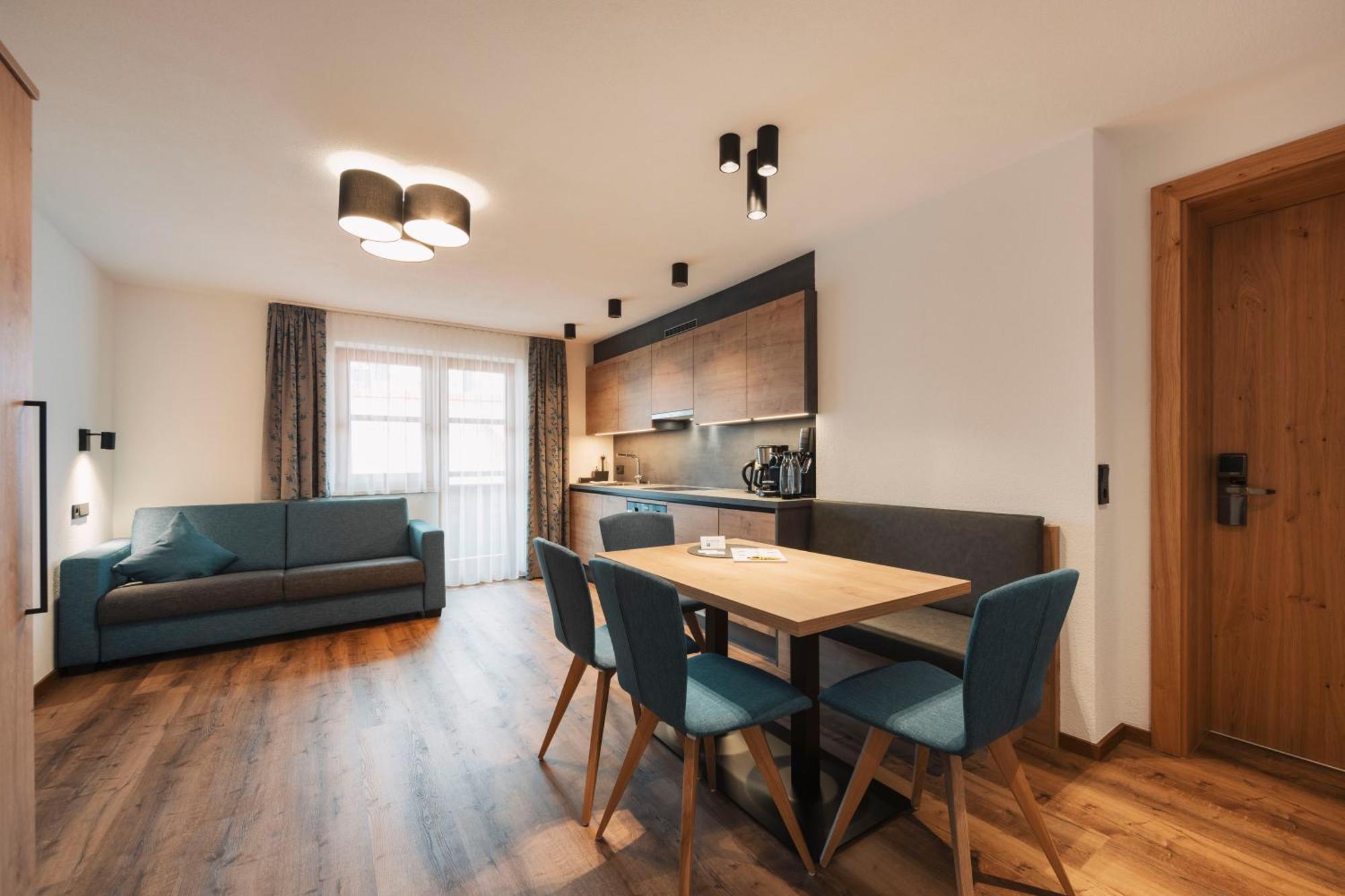 Apart Garni St Martin - Silvretta Card Premium Betrieb กัลเทือร์ ภายนอก รูปภาพ