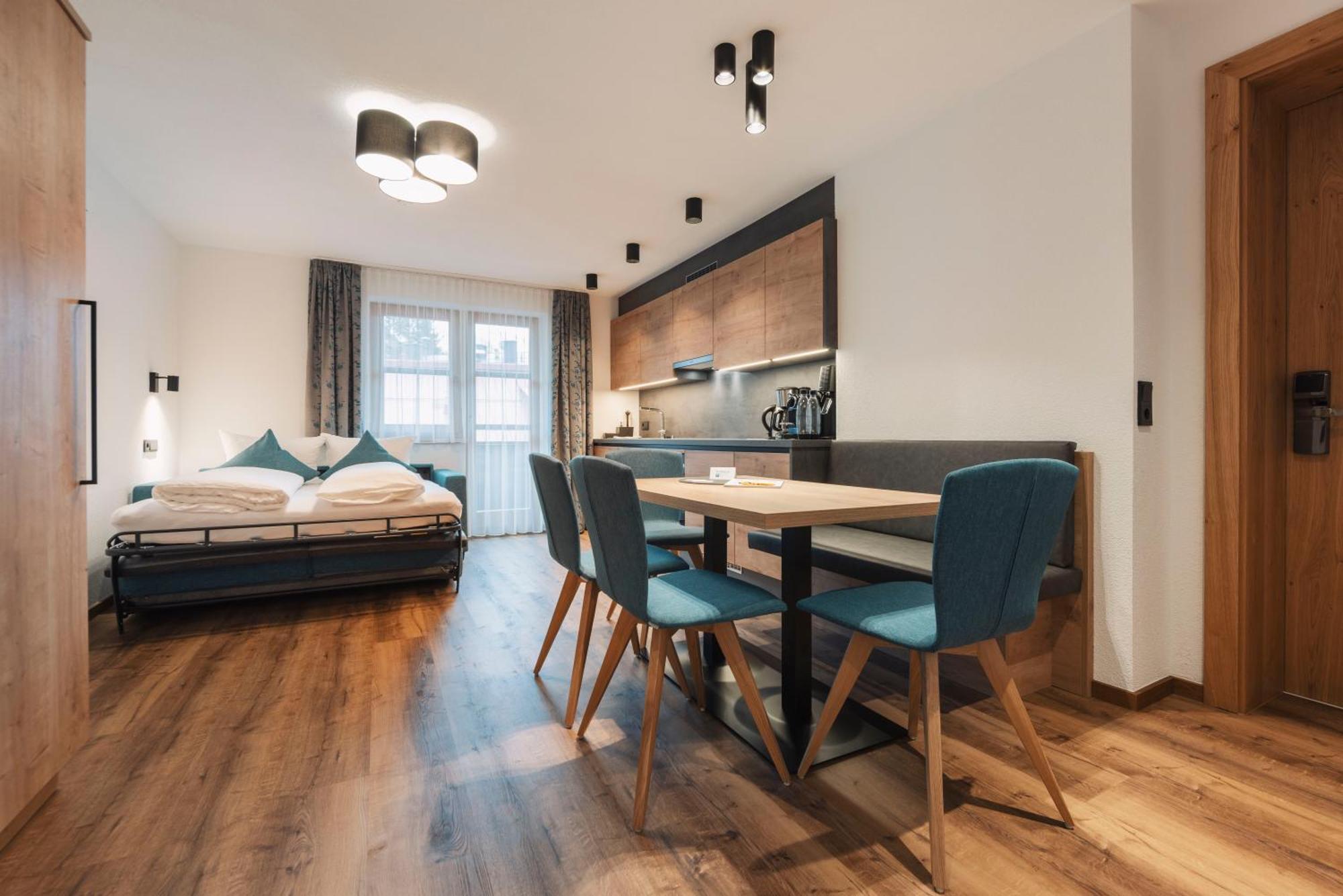 Apart Garni St Martin - Silvretta Card Premium Betrieb กัลเทือร์ ภายนอก รูปภาพ