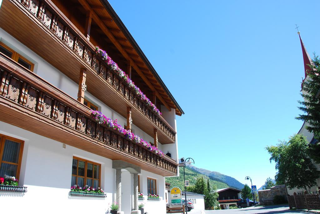 Apart Garni St Martin - Silvretta Card Premium Betrieb กัลเทือร์ ภายนอก รูปภาพ